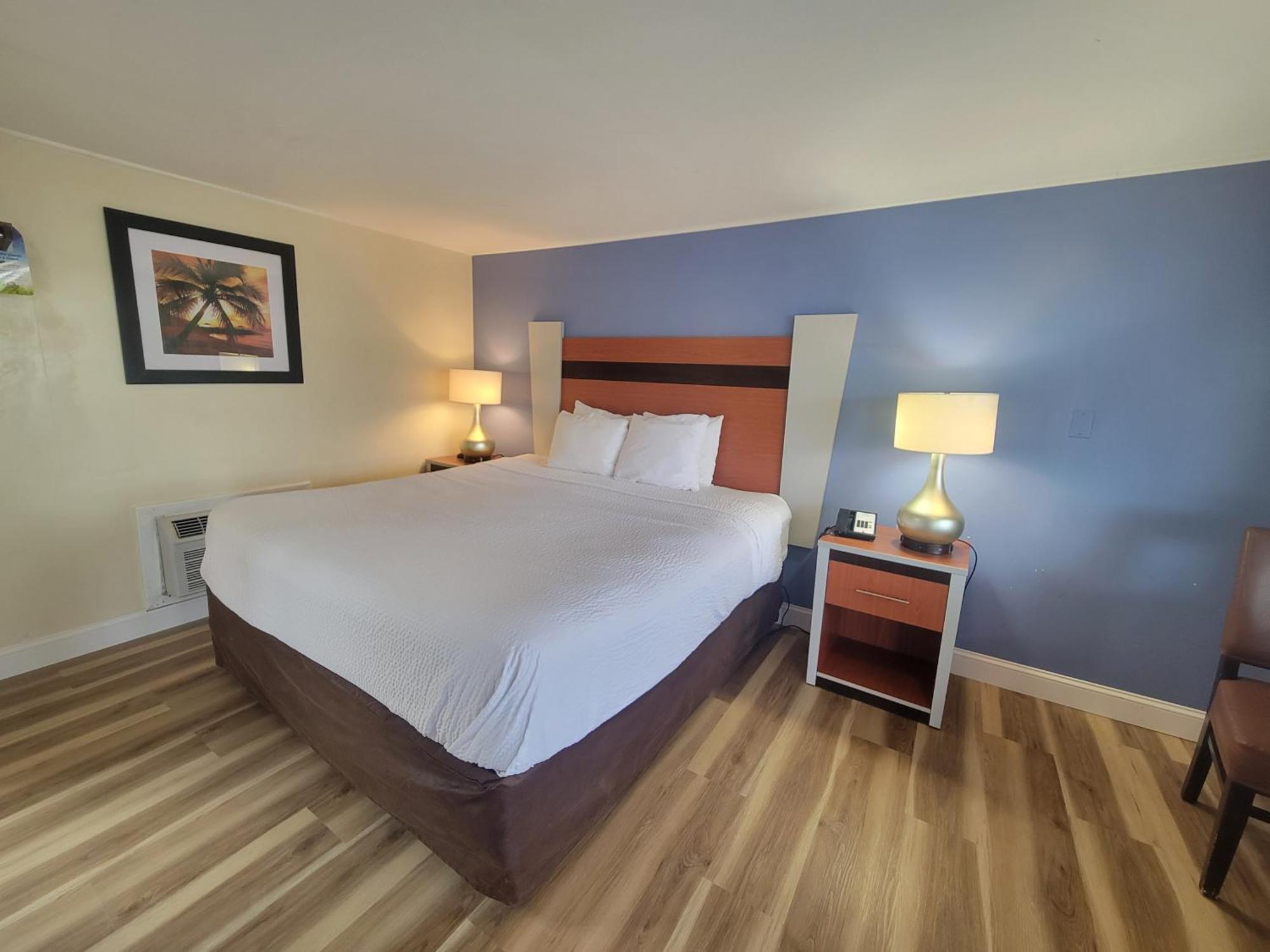 Days Inn By Wyndham - Cape Cod West Yarmouth Exterior photo